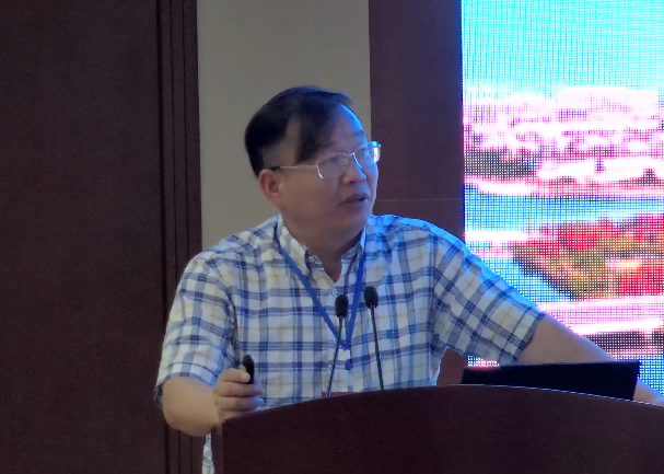 师生信息素养培养的实践与探索_周学东